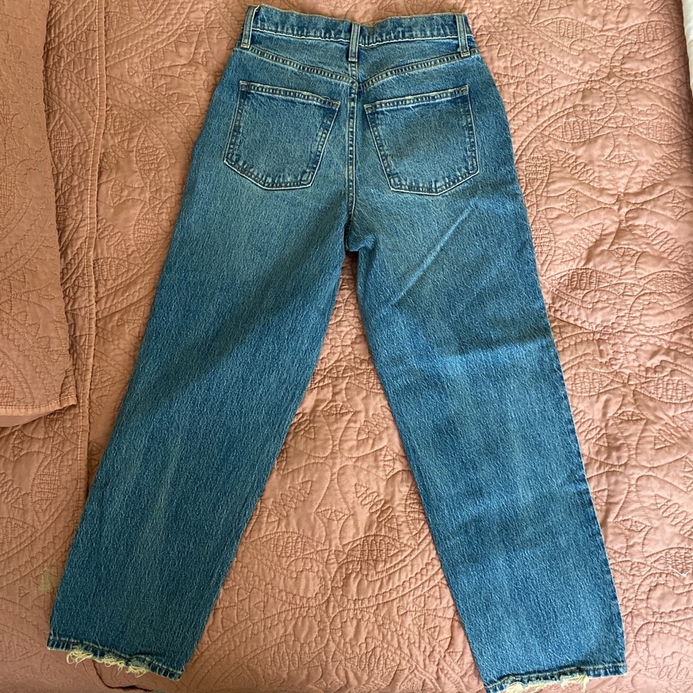 •Universal Thread Panel Jeans - Picture 2 of 4